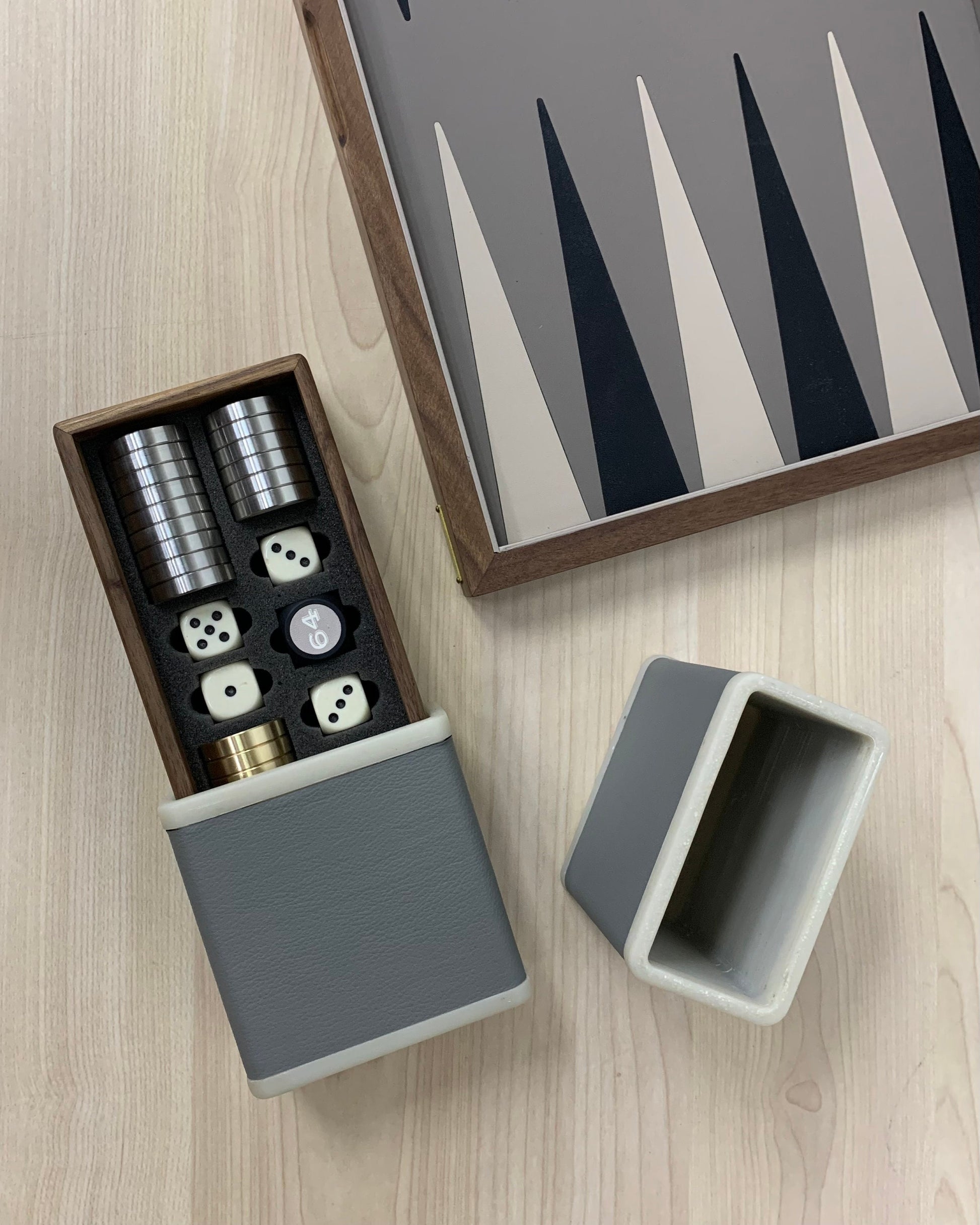 The Backgammon Set